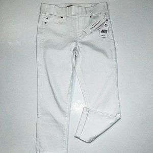 Sienna Pull On Crop White Jeans (Liverpool)